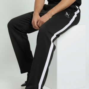 Stylish Micro Stretch Trouser with Convertible Zip Bottom .
